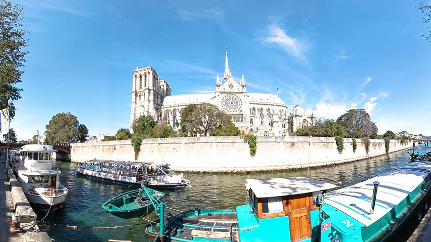 Paris Boat Trip France - VR Travel