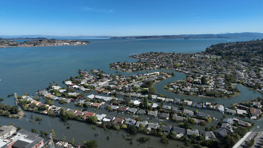 Shoreline Flood Explorer: Corte Madera