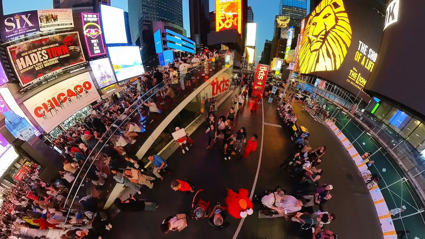 NYC Times Square VR Travel Giant's View