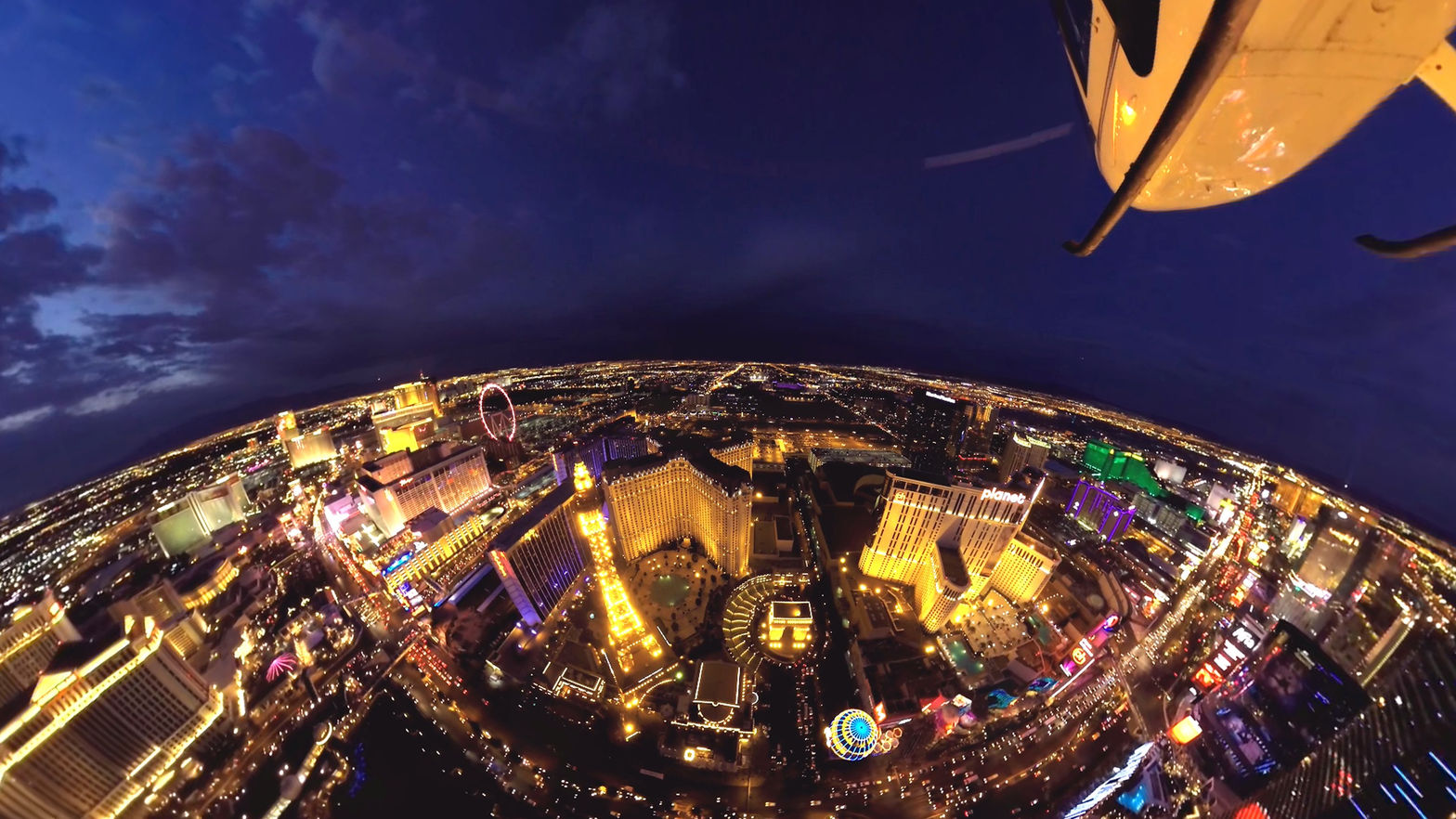 Las Vegas Helicopter Flight - Hanging outside of the helicopter - VR Travel