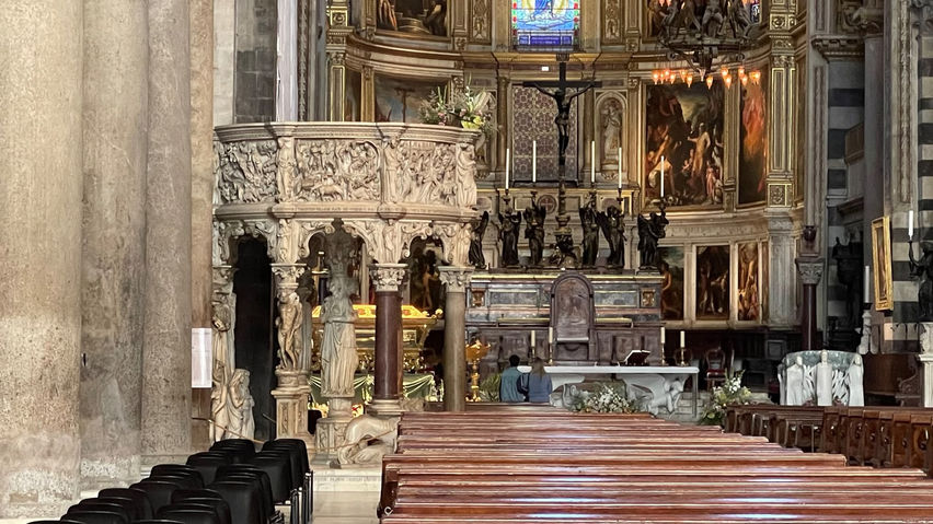 Pisa: Explore the World-Famous Cathedral