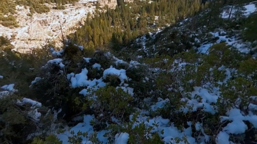 Snowy Winter Mountains - VR Backgrounds