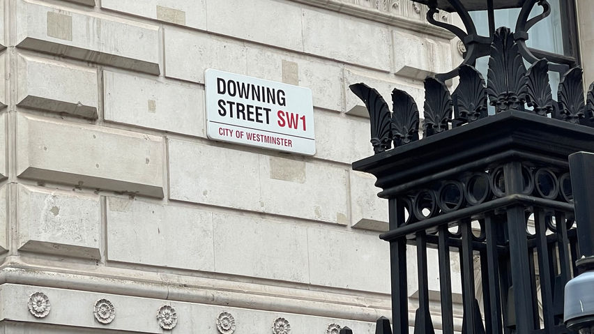 London Walking Like A Tourist - VR Travel