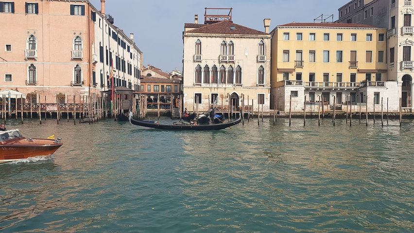 VR Travel Venice Carnival Cannaregio