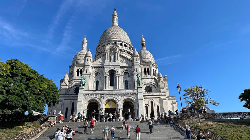 VR Travel Paris Sacre Coeur Inside View