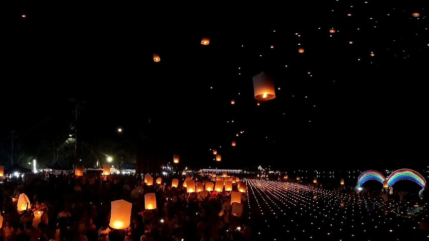 Calm VR: Thailand Lantern Festival