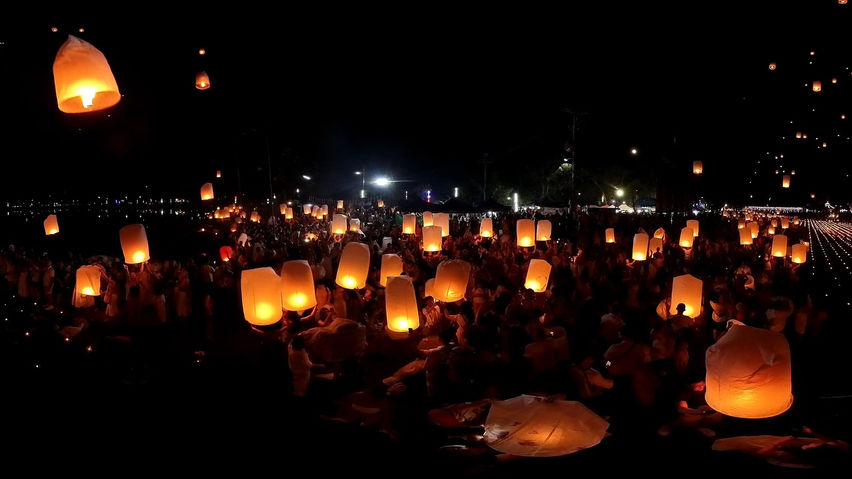 Calm VR: Thailand Lantern Festival