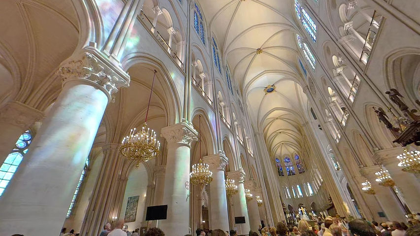 VR Travel Paris Notre-Dame Meditation