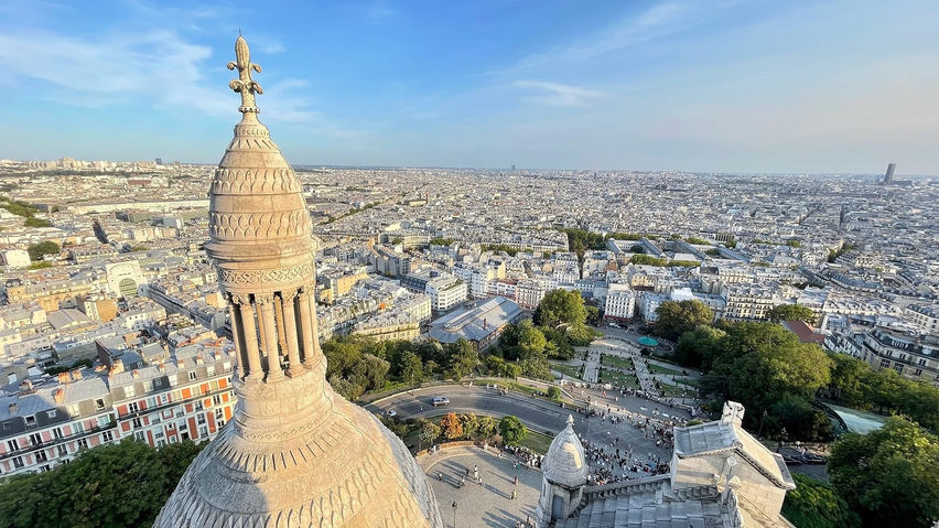VR Travel Paris Sacre-Coeur Tower Up