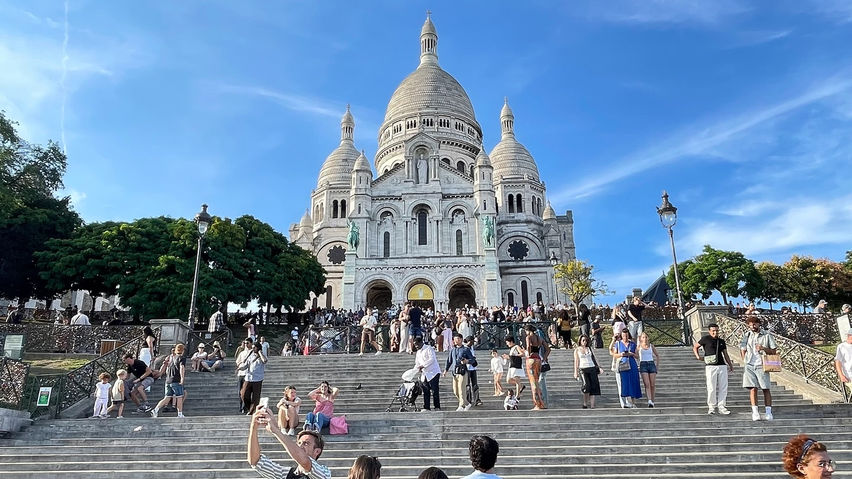 VR Travel Paris Sacre-Coeur Tower Up