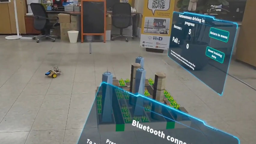 Autonomous Driving Training with XR
